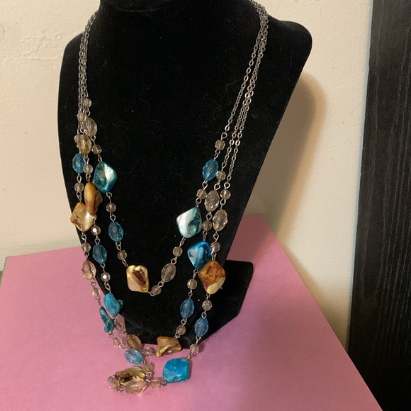 Beautiful multi strand necklace, 21” - Picture 3 of 5
